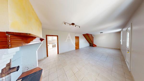 Villeneuve-de-Marsan ? Maison familiale rénovée avec jardin arboré