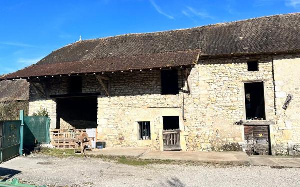 Maison à vendre    2 pièces •  Creys-Mépieu