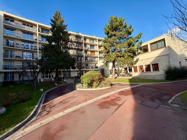 Appartement Eaubonne 3 pièce(s) 76.64 m2 231 500 € **  - Référence  26-3875