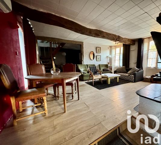 Longère 5 pièces de 96 m² à Bérulle (10160)