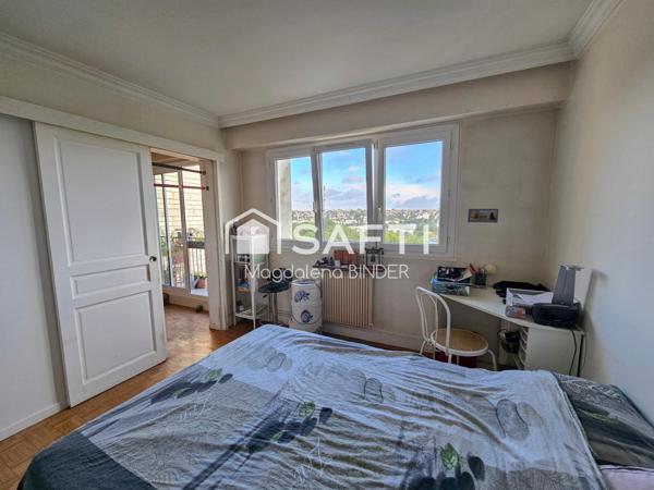 Avenue Générale Adeline, appartement T4 avec balcon et cave