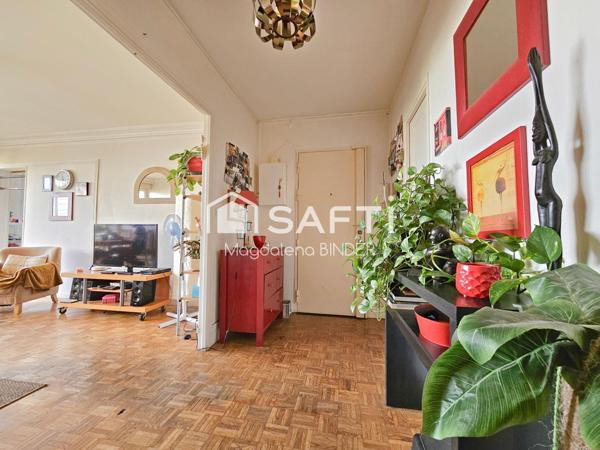 Avenue Générale Adeline, appartement T4 avec balcon et cave