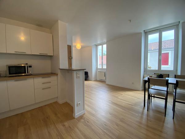 A vendre appartement rénové à TRELISSAC 2 pièce(s) 38.78 m2