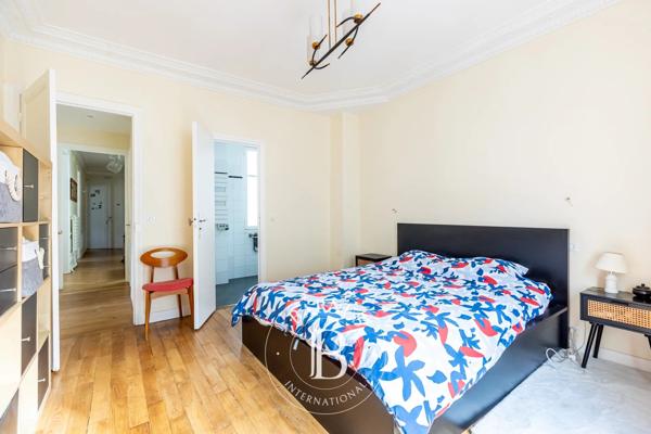 Paris 17ème, Appartement 2 Chambres -  97 m² à vendre