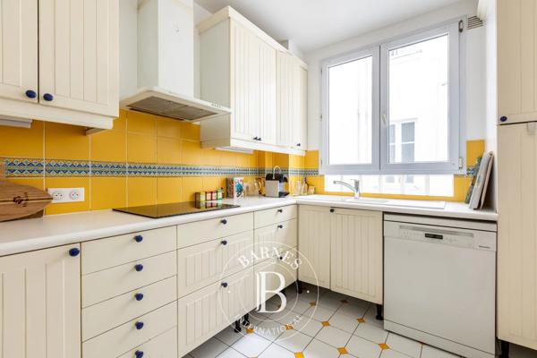 Paris 17ème, Appartement 2 Chambres -  97 m² à vendre