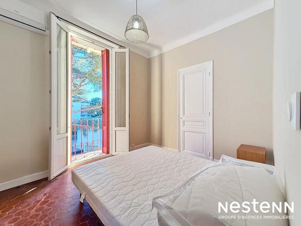 Villa de caractère à Cavalaire-sur-Mer 6 pièce(s) 119 m² proche des plages et des commerces