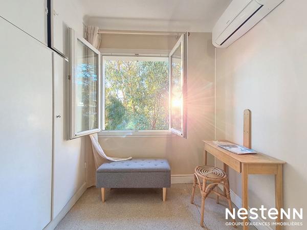 Villa de caractère à Cavalaire-sur-Mer 6 pièce(s) 119 m² proche des plages et des commerces