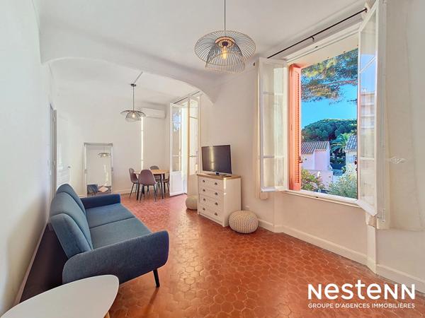 Villa de caractère à Cavalaire-sur-Mer 6 pièce(s) 119 m² proche des plages et des commerces