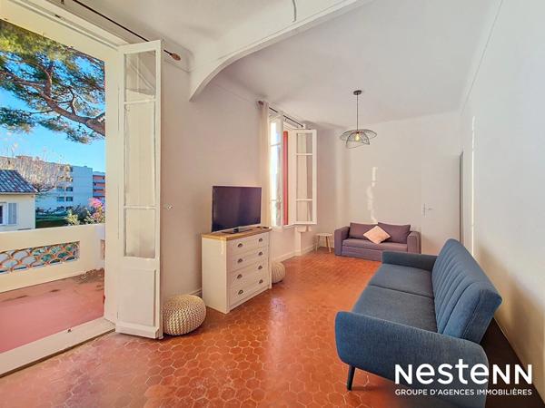 Villa de caractère à Cavalaire-sur-Mer 6 pièce(s) 119 m² proche des plages et des commerces