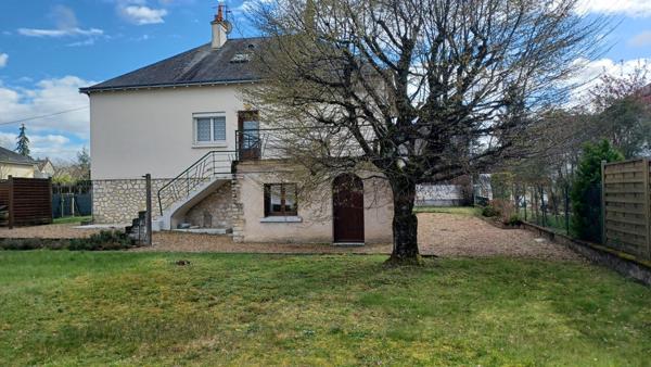 À vendre - Maison individuelle, 6 pièces située à Amboise (37400)