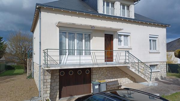 À vendre - Maison individuelle, 6 pièces située à Amboise (37400)