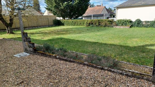 À vendre - Maison individuelle, 6 pièces située à Amboise (37400)
