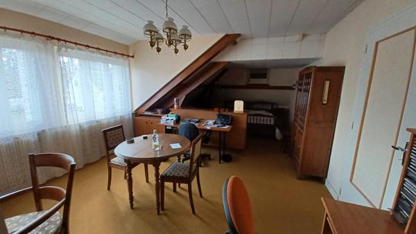 À vendre - Maison individuelle, 6 pièces située à Amboise (37400)