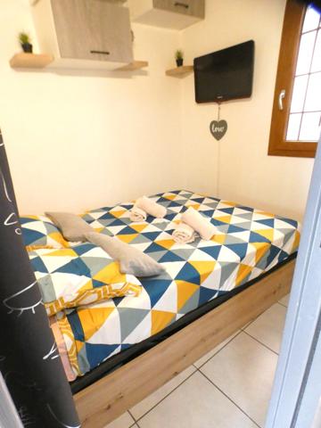 Pinède. Appartement 2 pièces avec terrasse