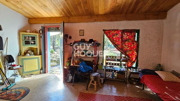 Milhaud, Mazet sur 1700m²