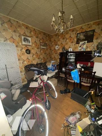 BLANQUEFORT
je vous propose cette maison  de 59 m² à rénover entièrement
DPE F.
Elle se comp...