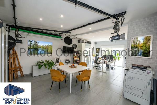 LOCAL COMMERCIAL ECHIRE PROCHE NIORT 55m2 AVEC PARKINGS