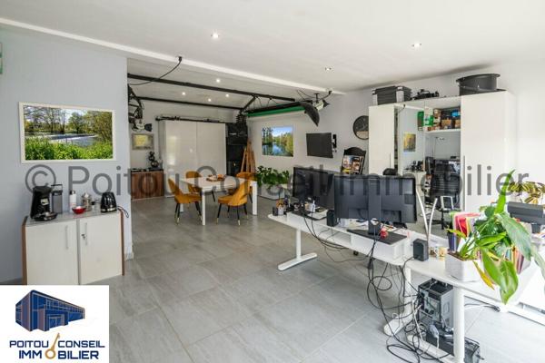 LOCAL COMMERCIAL ECHIRE PROCHE NIORT 55m2 AVEC PARKINGS