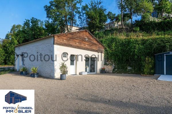 LOCAL COMMERCIAL ECHIRE PROCHE NIORT 55m2 AVEC PARKINGS