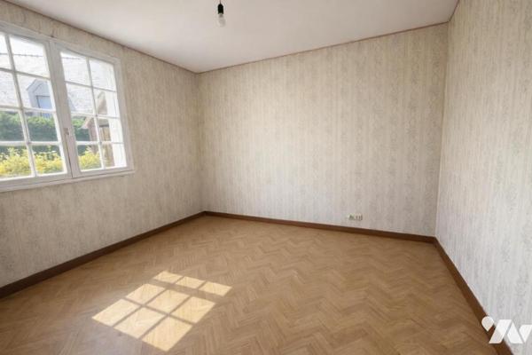 Maison à vendre à THEIX-NOYALO au calme en impasse à proximité du centre-ville