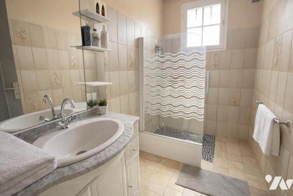 Maison à vendre à THEIX-NOYALO au calme en impasse à proximité du centre-ville