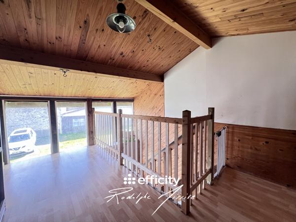 Maison 7 pièces - 199 m²