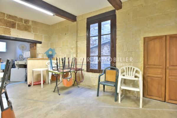 Appartement
                                                                                                                                                                                                                                                                                                                        2 pièce(s)                                                                                                                                                                                                                                                                                                                              99  m²