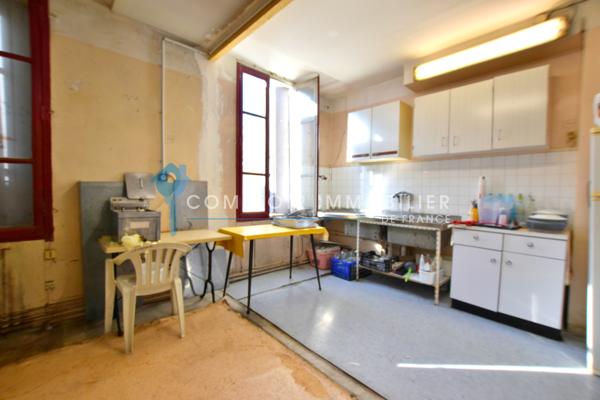 Appartement
                                                                                                                                                                                                                                                                                                                        2 pièce(s)                                                                                                                                                                                                                                                                                                                              99  m²