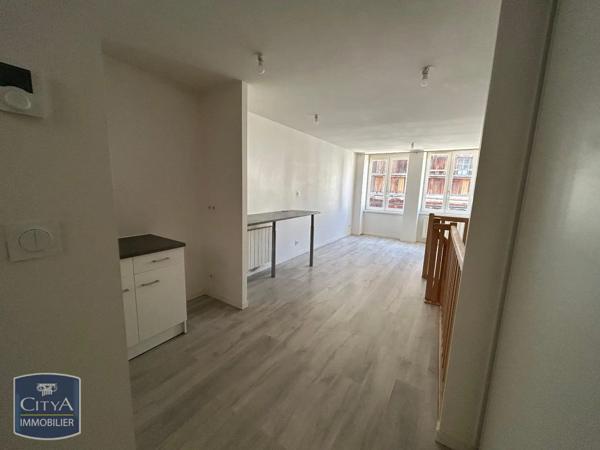 Appartement à louer 2 pièces 50.4m² Mâcon (71000)