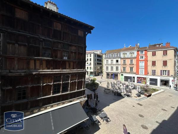 Appartement à louer 2 pièces 50.4m² Mâcon (71000)