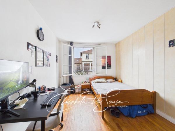 Parc des Lilas agréable appartement