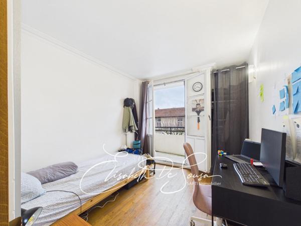 Parc des Lilas agréable appartement