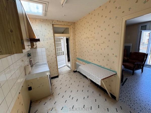 Bel investissement en coeur de village !