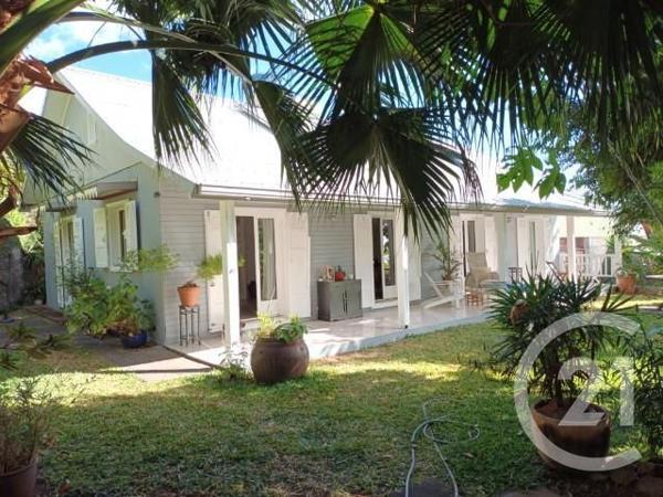 Maison à vendre  5 pièces - 134 m2 ST DENIS - 974