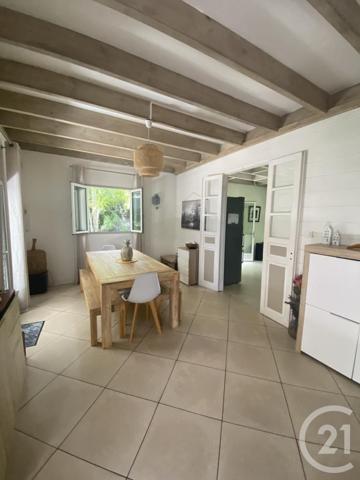 Maison à vendre  5 pièces - 134 m2 ST DENIS - 974