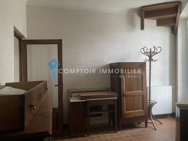 Maison
                                                                                                                                                                                                                                                                                                                        4 pièce(s)                                                                                                                                                                                                          3 chambre(s)                                                                                                                                                                                                          184  m²