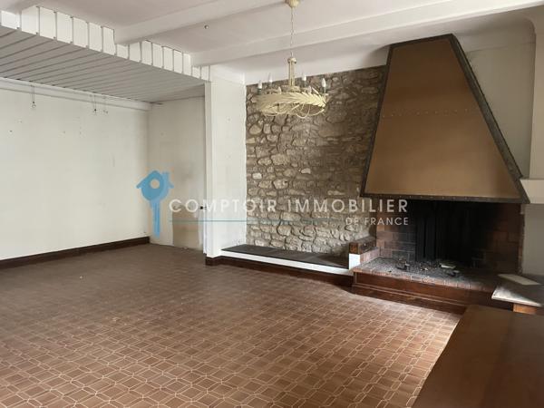 Maison
                                                                                                                                                                                                                                                                                                                        4 pièce(s)                                                                                                                                                                                                          3 chambre(s)                                                                                                                                                                                                          184  m²