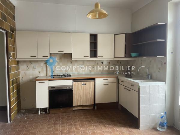 Maison
                                                                                                                                                                                                                                                                                                                        4 pièce(s)                                                                                                                                                                                                          3 chambre(s)                                                                                                                                                                                                          184  m²