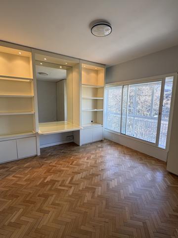 Marseille (13008) Superbe 5 pièces rénové de 161 m² – Volumes exceptionnels & extérieur – Périer / Prado