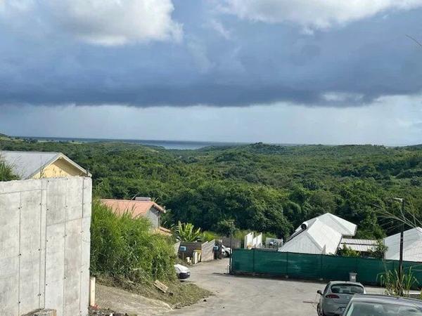 Vente Terrain 499 m2 à Rivière-Salée