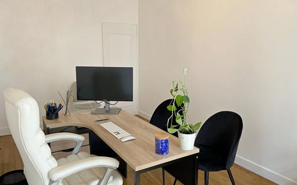 Immeuble à vendre    9 pièces •  Angoulême