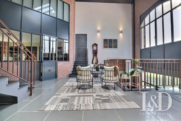 LOFT DE HAUT STANDING