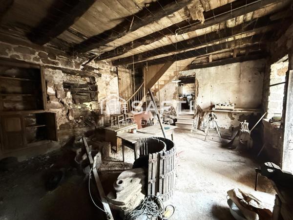 Maison en brasier à rénover