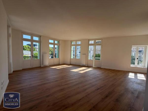 Appartement à louer 4 pièces 88m² Vichy (03200)