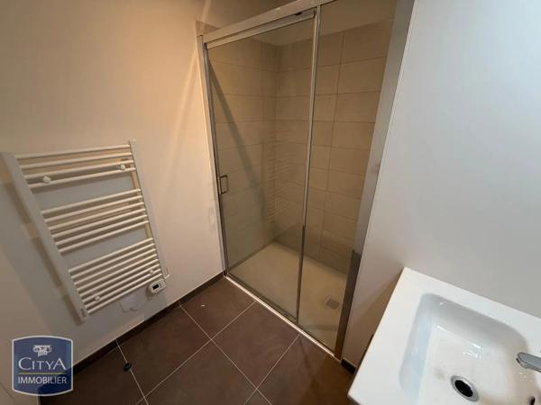 Appartement à louer 4 pièces 88m² Vichy (03200)