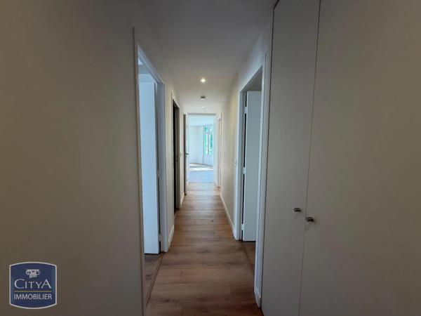 Appartement à louer 4 pièces 88m² Vichy (03200)