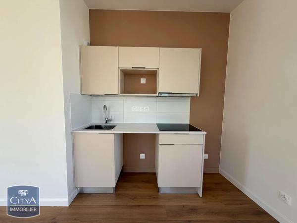Appartement à louer 4 pièces 88m² Vichy (03200)