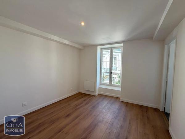 Appartement à louer 4 pièces 88m² Vichy (03200)
