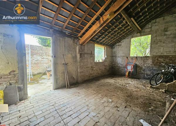Vente                                                      Maison de ville
                        
                     6 pièces                      119 m2                     à Saint-Just-en-Chaussée