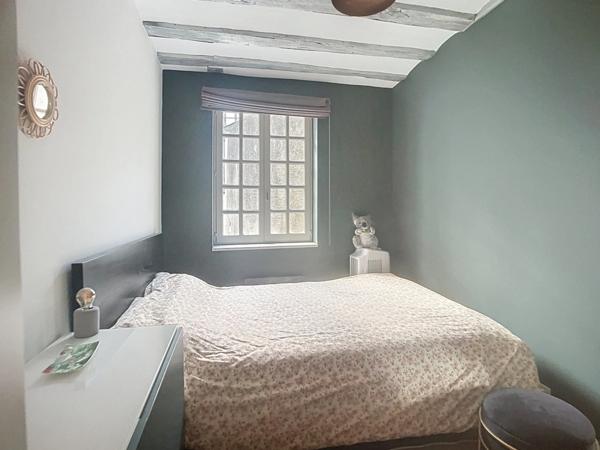 INDRE ET LOIRE, Tours, Quartier des Halles, type 2 40 m2, 1 chambre,